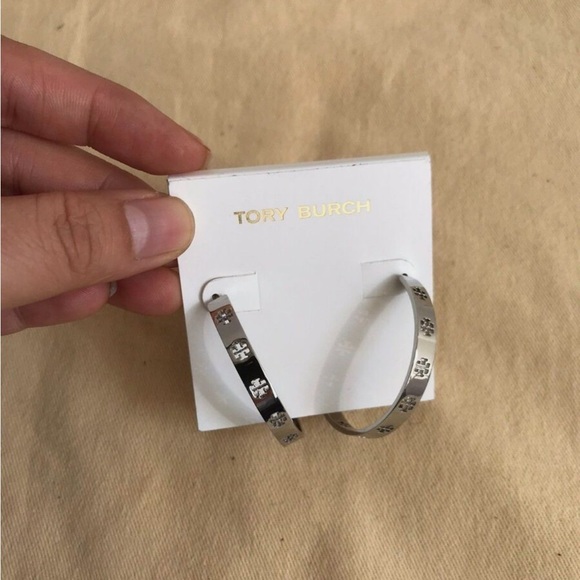 Tory Burch silver hoops brand new - Picture 2 of 2